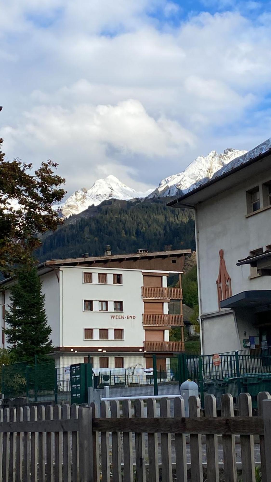 Le Week-End 3 Etoiles, Plein Centre Ville La Clusaz Exterior foto